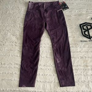 NWT born primitive leggings size medium